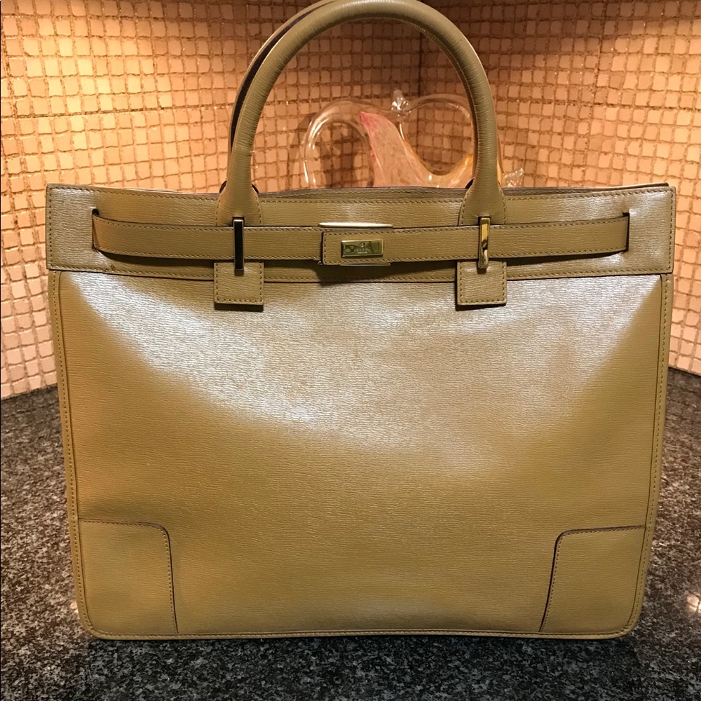 Authentic Gucci Hand Bag